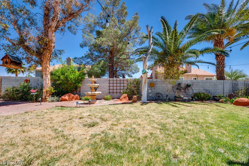 5808 Lone Song, North Las Vegas, NV 89031