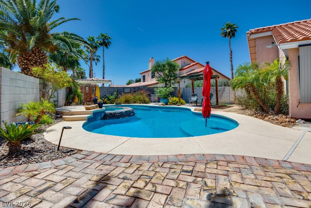5808 Lone Song, North Las Vegas, NV 89031