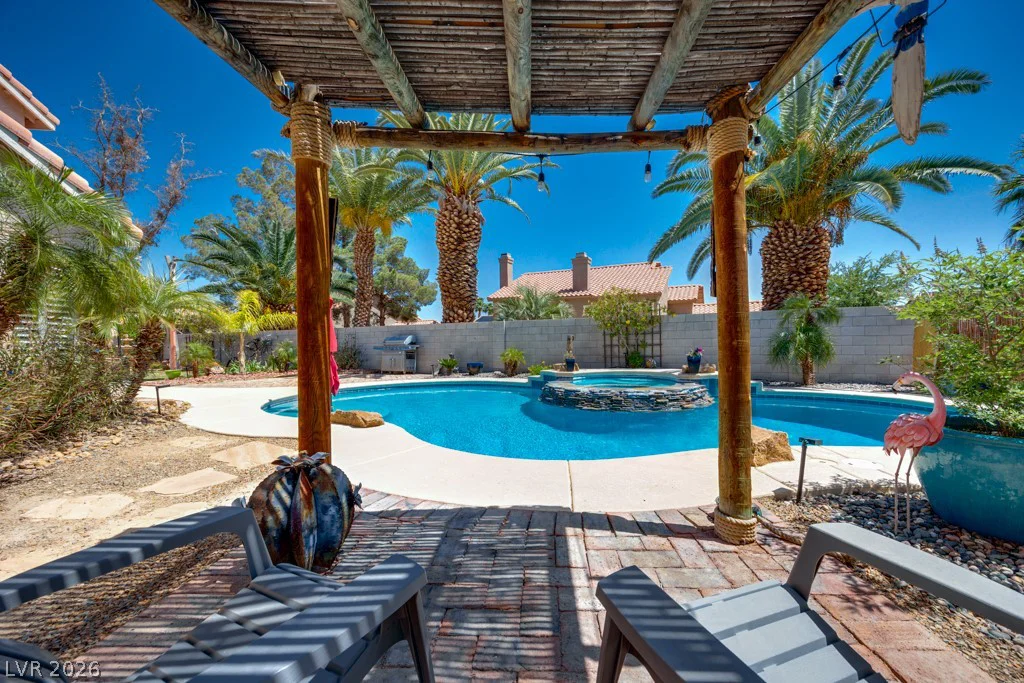 5808 Lone Song, North Las Vegas, NV 89031