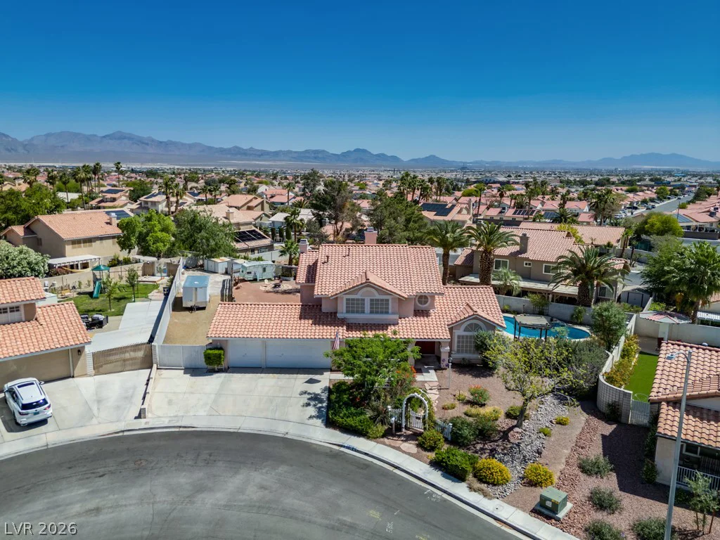 5808 Lone Song, North Las Vegas, NV 89031