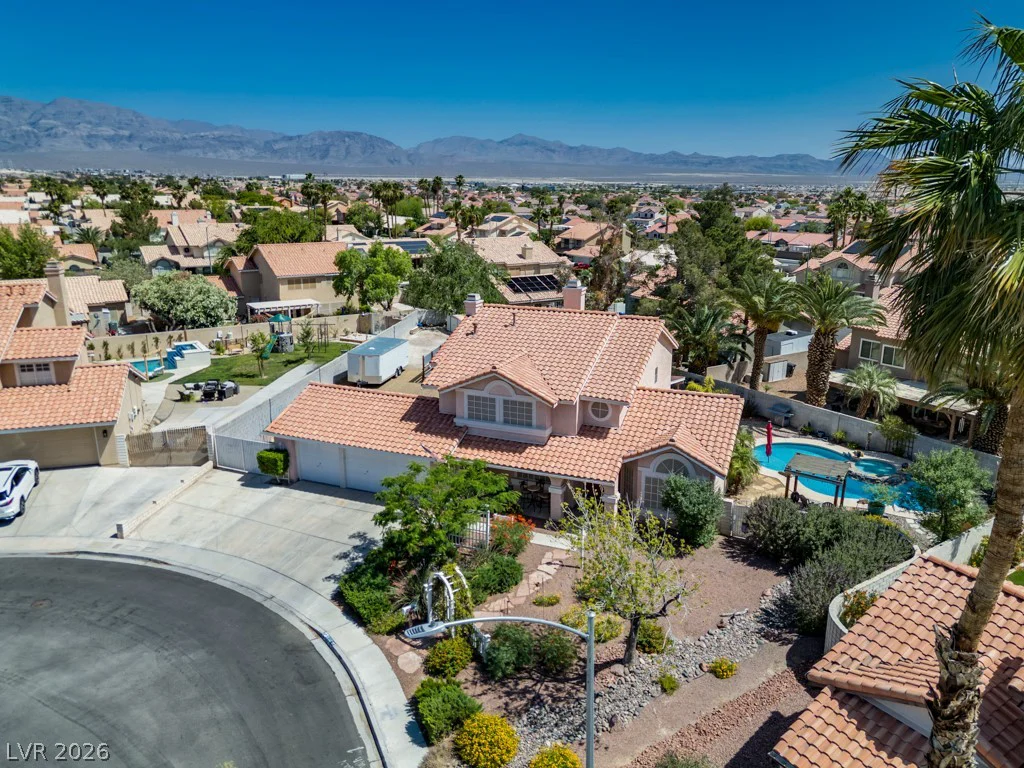 5808 Lone Song, North Las Vegas, NV 89031