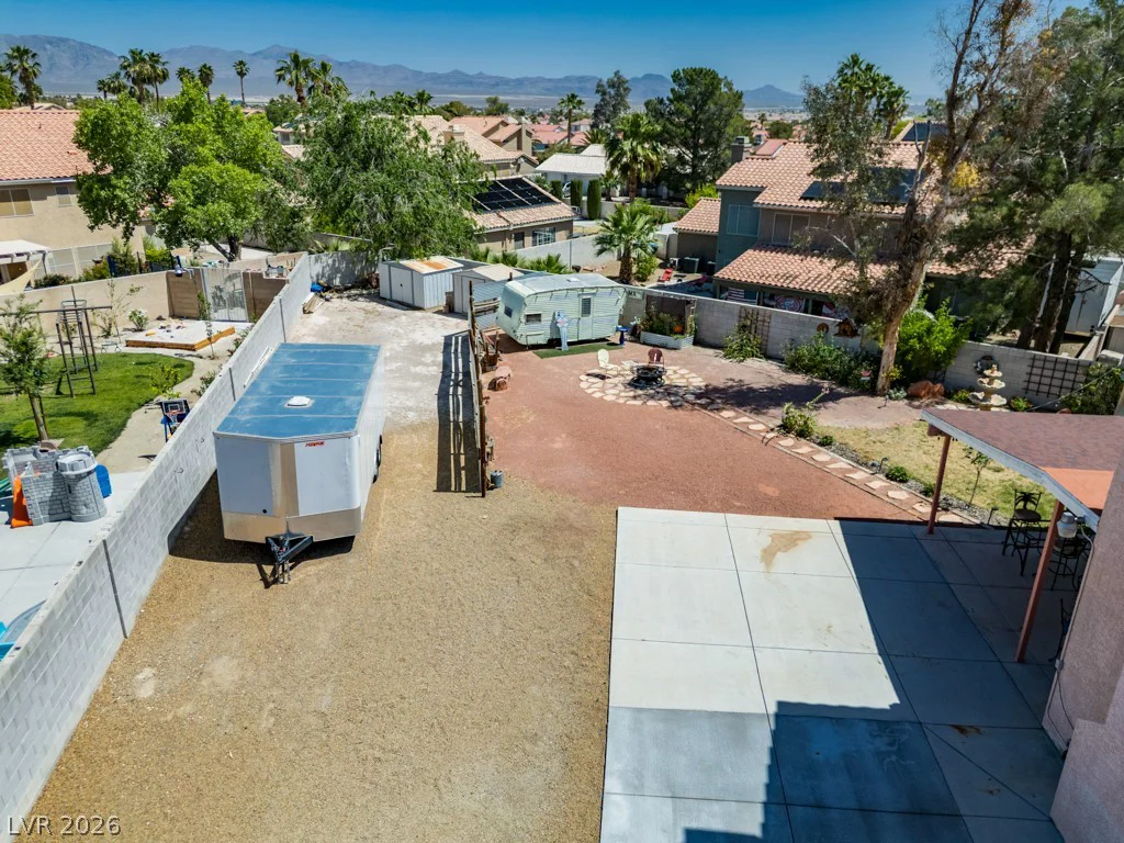 5808 Lone Song, North Las Vegas, NV 89031