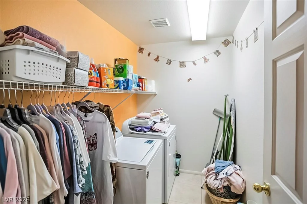 5574 Wedge, Las Vegas, NV 89122