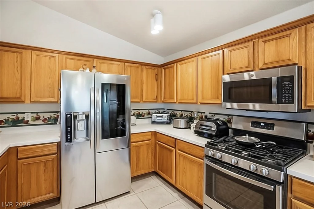 5574 Wedge, Las Vegas, NV 89122