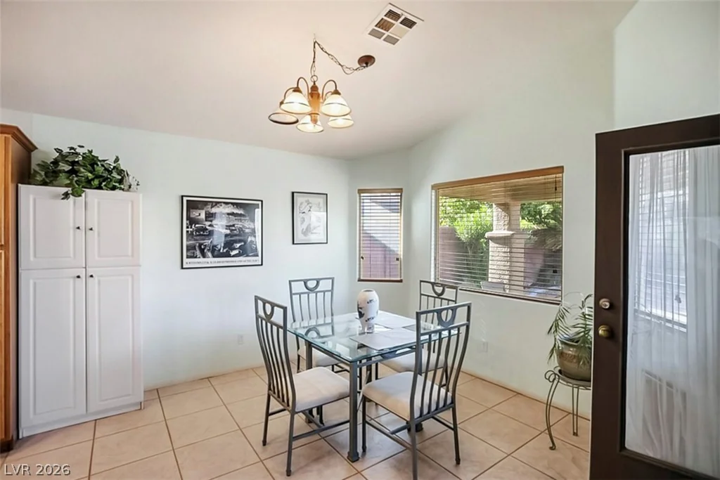 5574 Wedge, Las Vegas, NV 89122