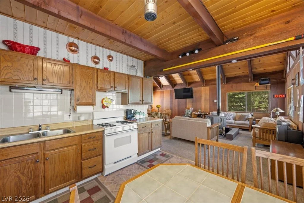 2169 Via Spes Nostra, Mount Charleston, NV 89124