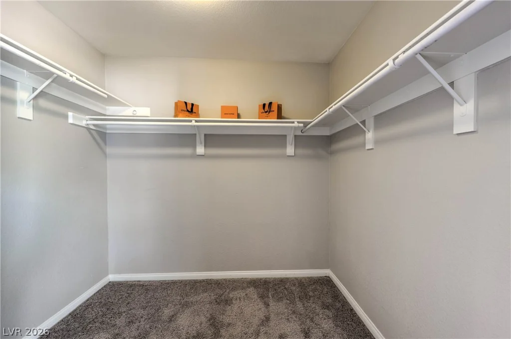 714 Oakmont, Las Vegas, NV 89109