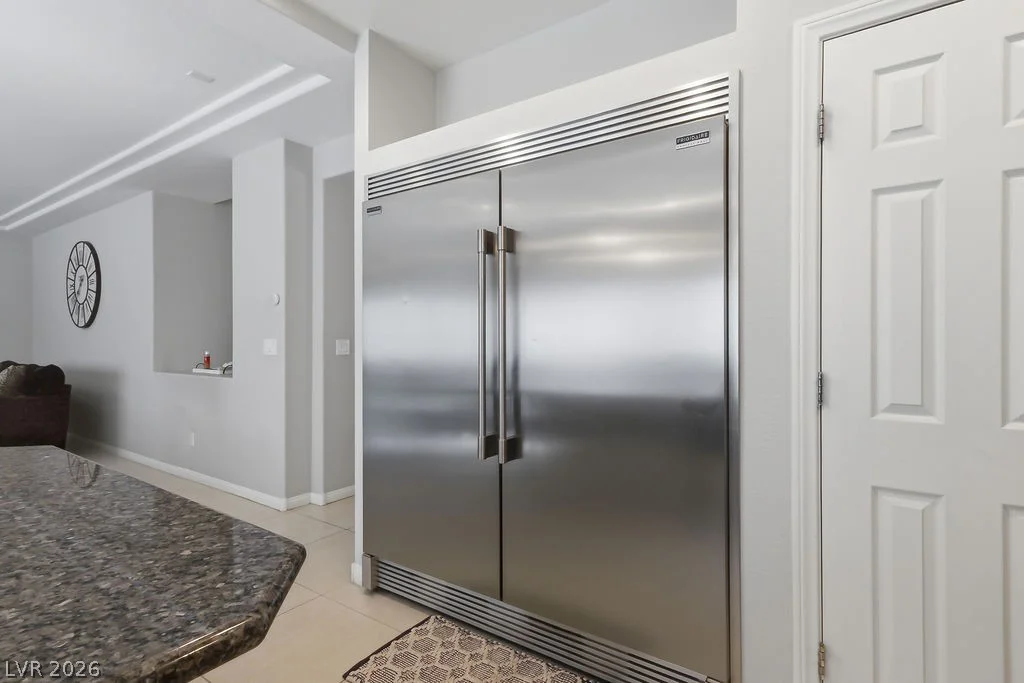 10153 Cascadia Creek, Las Vegas, NV 89141