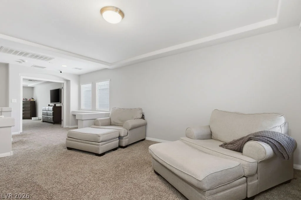10153 Cascadia Creek, Las Vegas, NV 89141