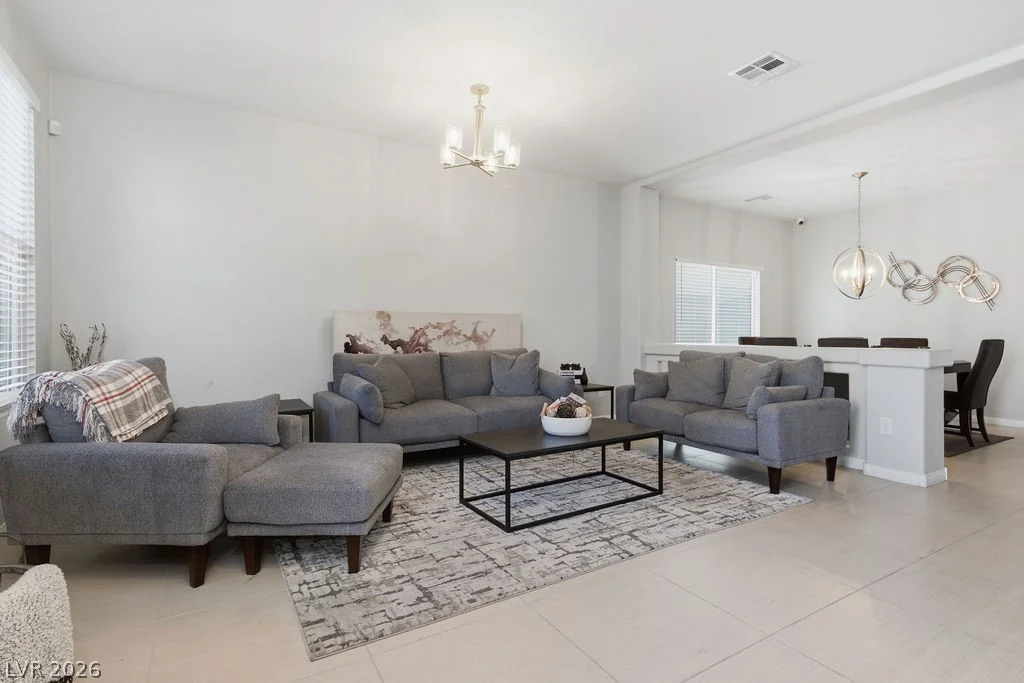 10153 Cascadia Creek, Las Vegas, NV 89141
