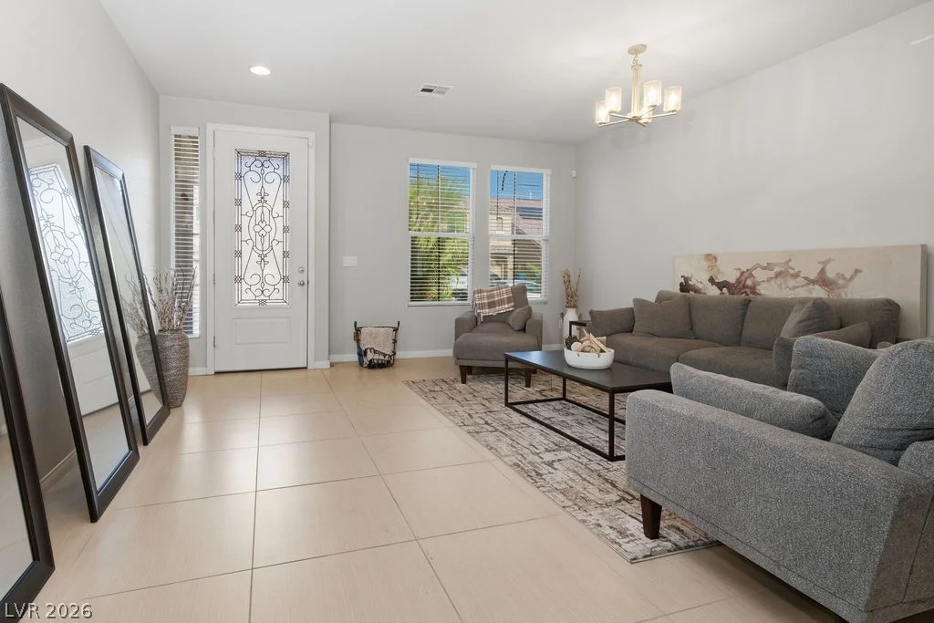 10153 Cascadia Creek, Las Vegas, NV 89141
