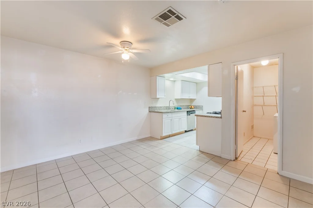 441 Lamb, Las Vegas, NV 89110
