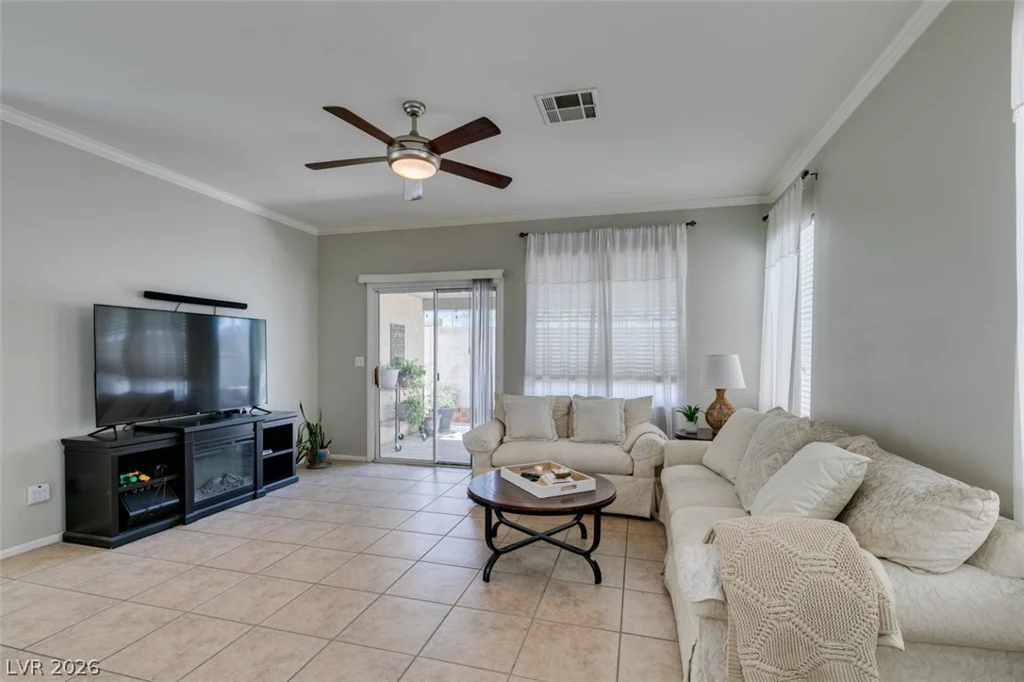 1457 Winters Run, Las Vegas, NV 89183