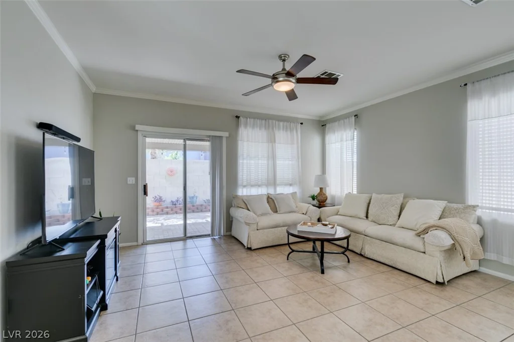 1457 Winters Run, Las Vegas, NV 89183