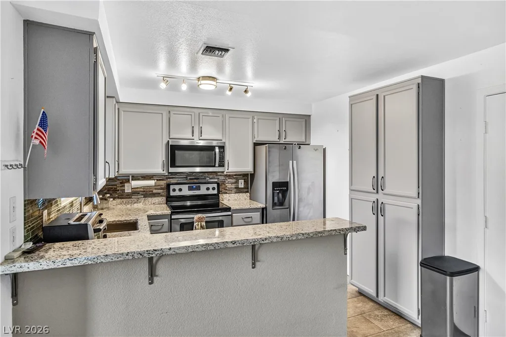 2232 Aspen Mirror, Laughlin, NV 89029