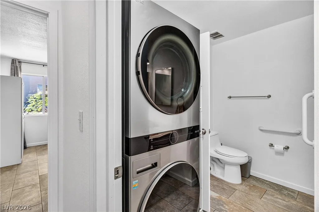 2232 Aspen Mirror, Laughlin, NV 89029