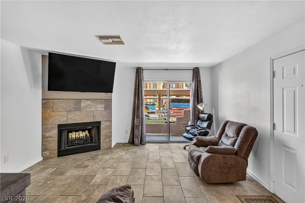 2232 Aspen Mirror, Laughlin, NV 89029