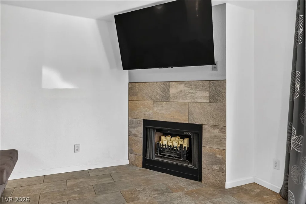 2232 Aspen Mirror, Laughlin, NV 89029
