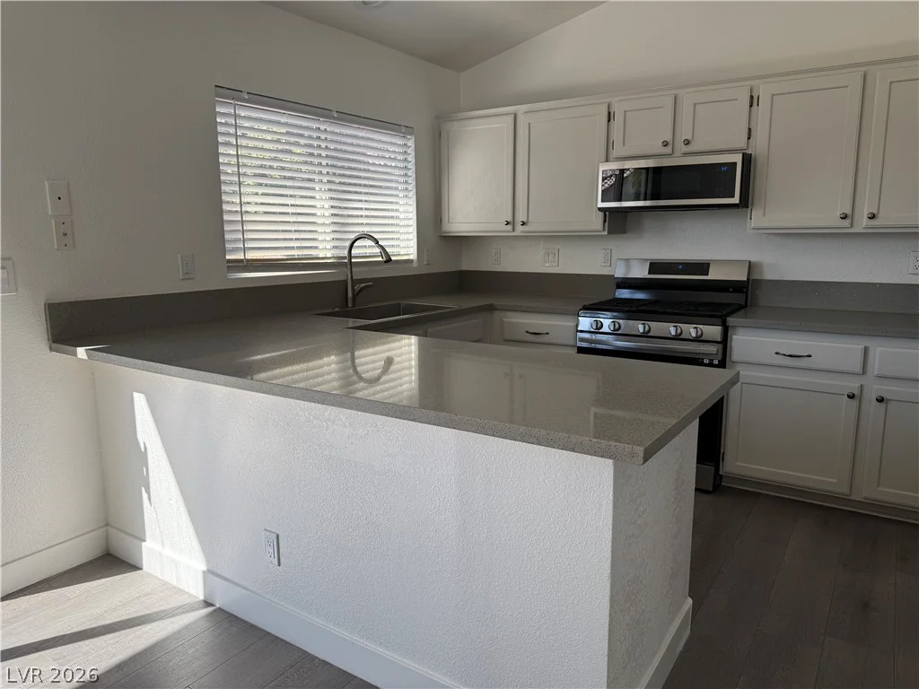 9501 Garrycastle, Las Vegas, NV 89129