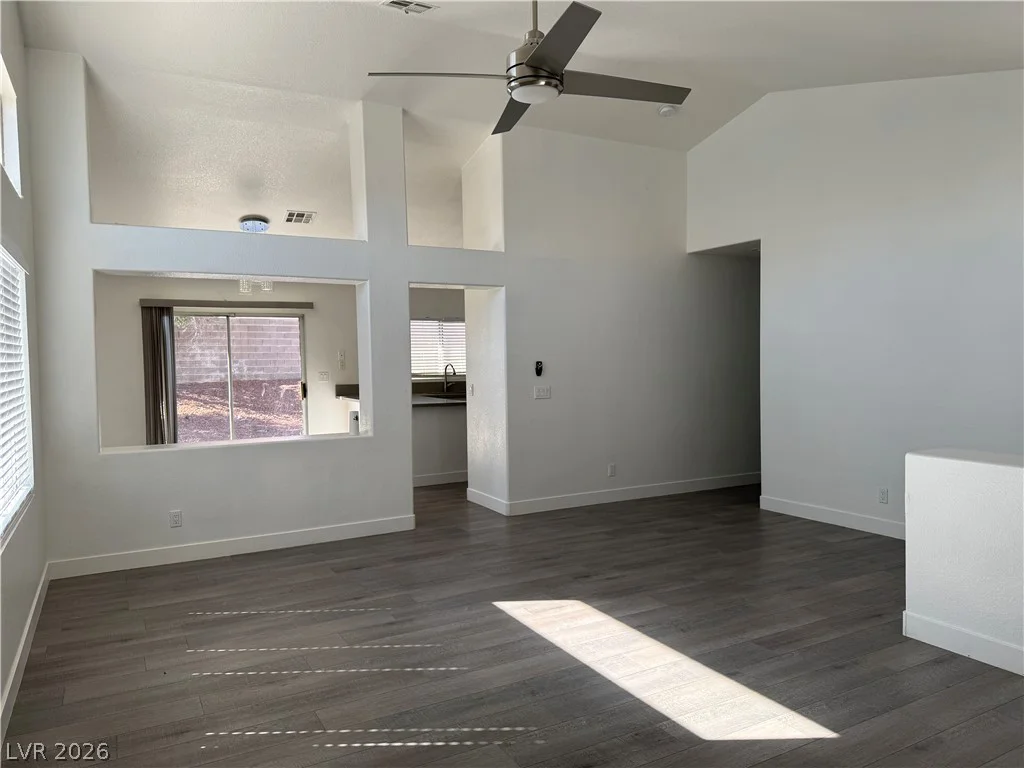9501 Garrycastle, Las Vegas, NV 89129