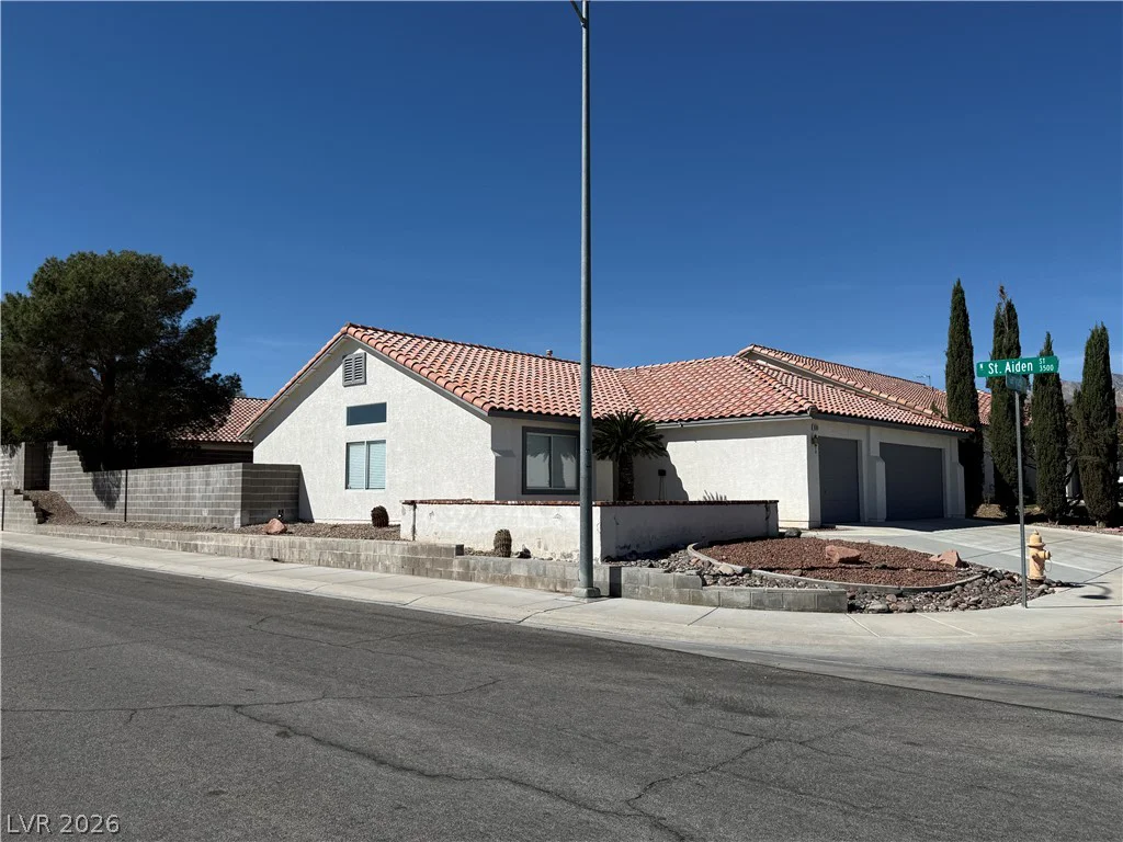 9501 Garrycastle, Las Vegas, NV 89129