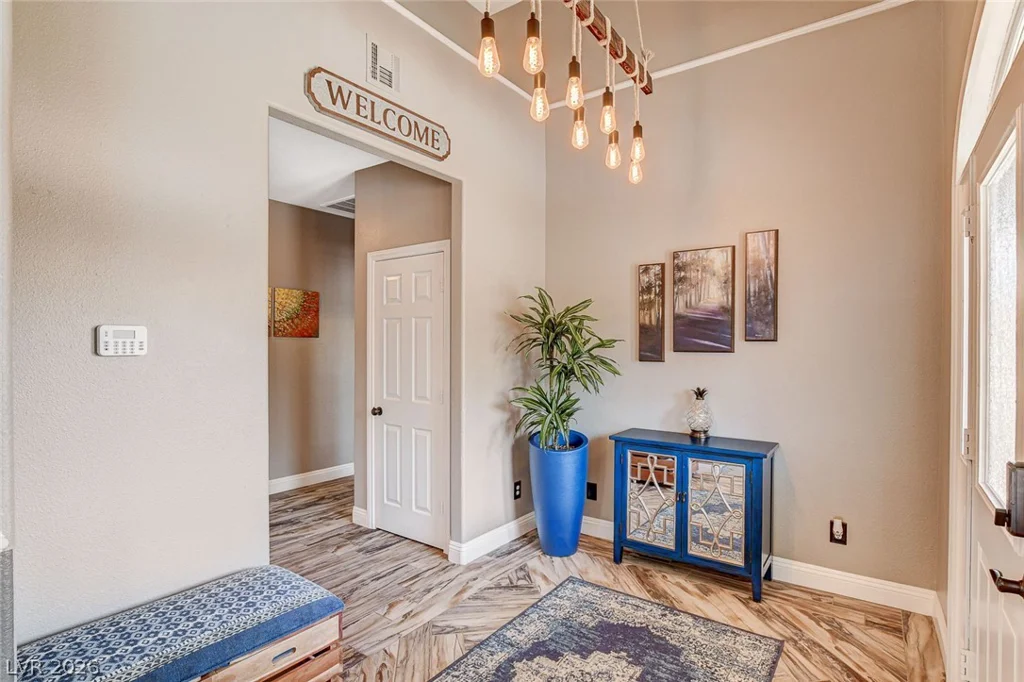 4535 Desert Bloom, Las Vegas, NV 89129