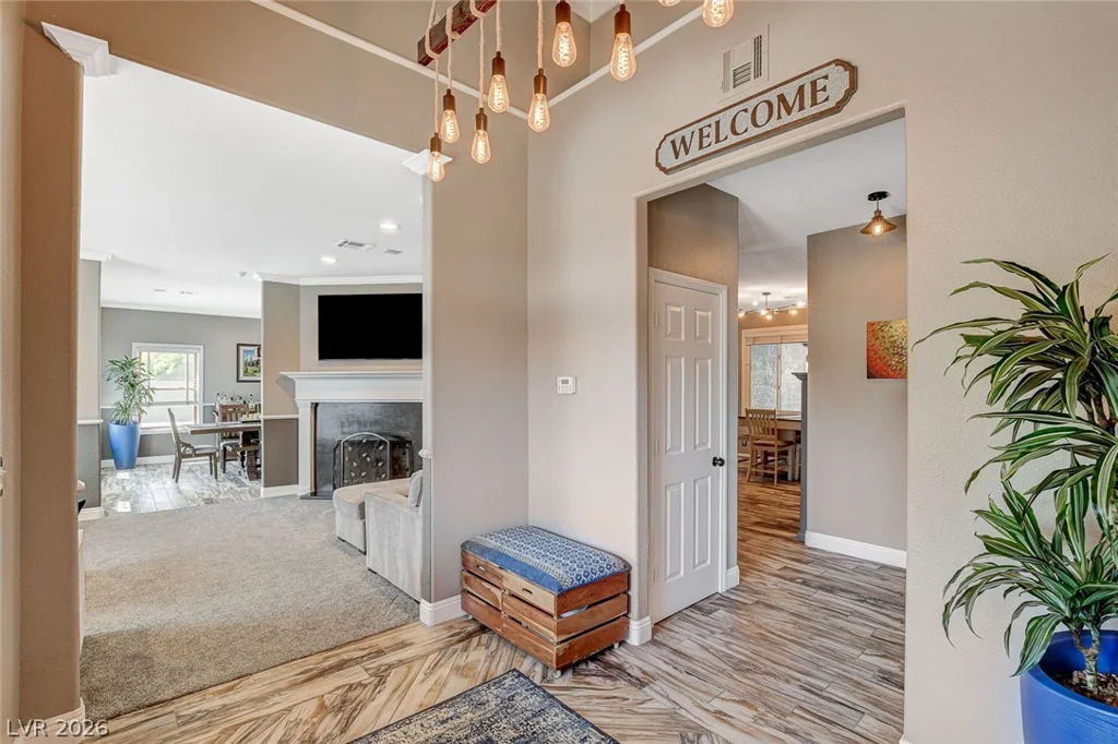 4535 Desert Bloom, Las Vegas, NV 89129