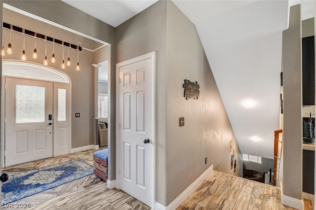 4535 Desert Bloom, Las Vegas, NV 89129