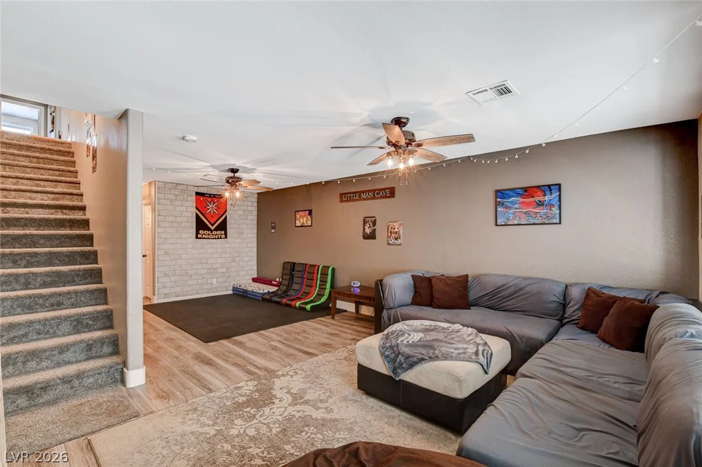 4535 Desert Bloom, Las Vegas, NV 89129