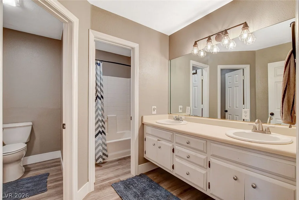 4535 Desert Bloom, Las Vegas, NV 89129
