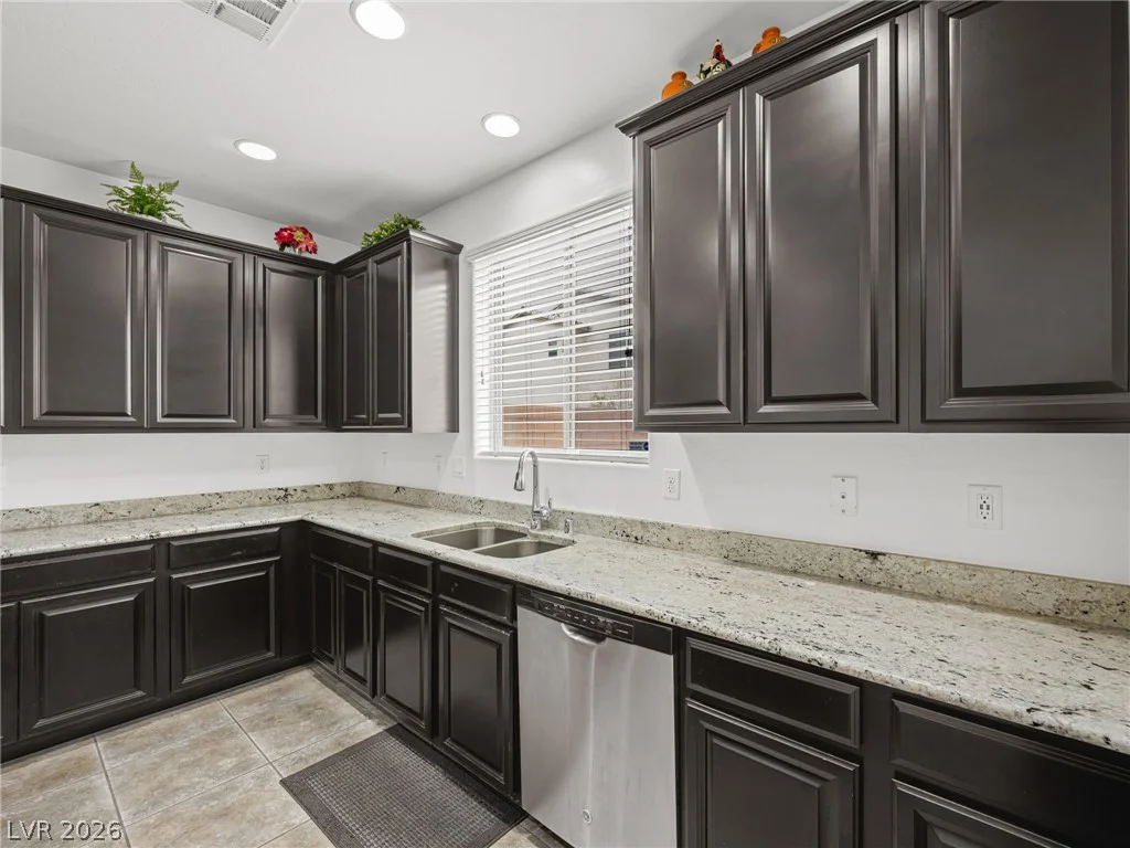 10743 Centerville Bay, Las Vegas, NV 89179