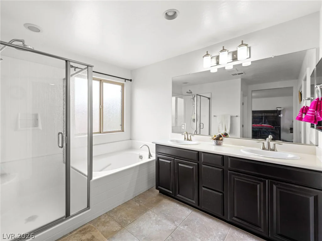 10743 Centerville Bay, Las Vegas, NV 89179