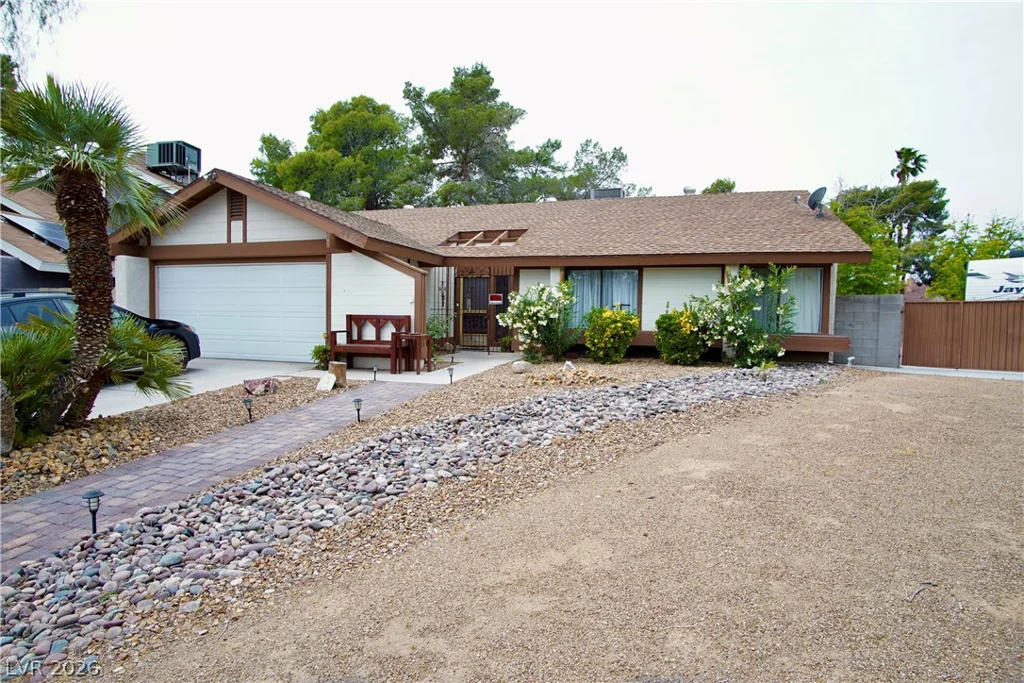 4479 Tennyson, Las Vegas, NV 89103