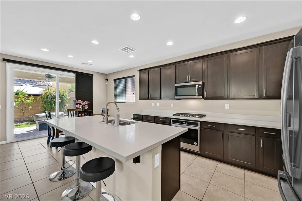 10479 Skye Knoll, Las Vegas, NV 89166