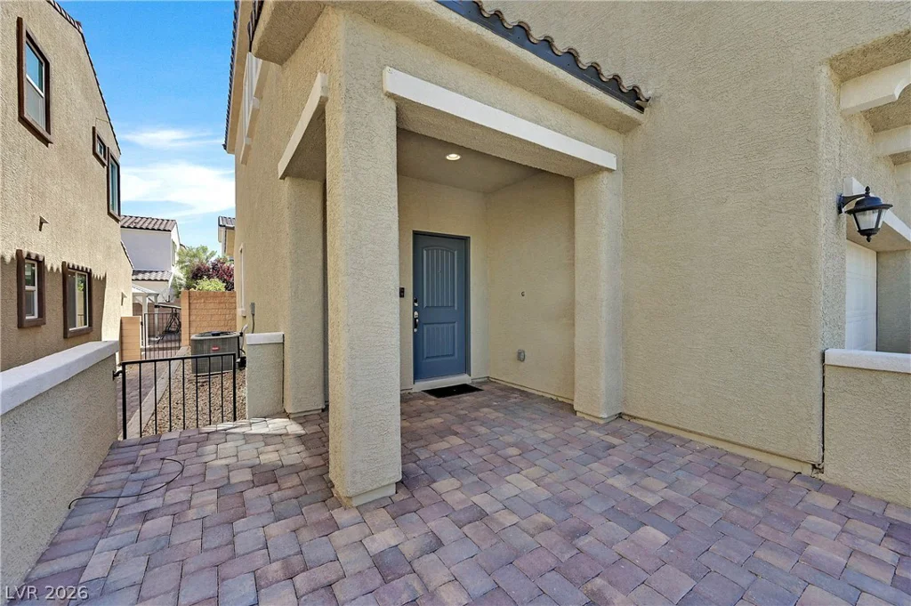 10479 Skye Knoll, Las Vegas, NV 89166