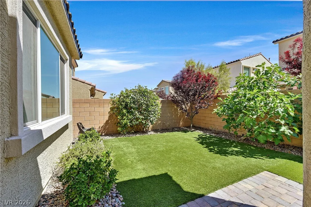 10479 Skye Knoll, Las Vegas, NV 89166