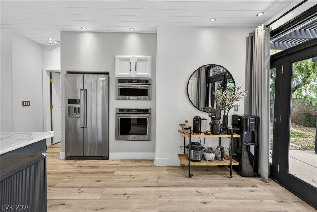 10230 Wood Work, Las Vegas, NV 89135