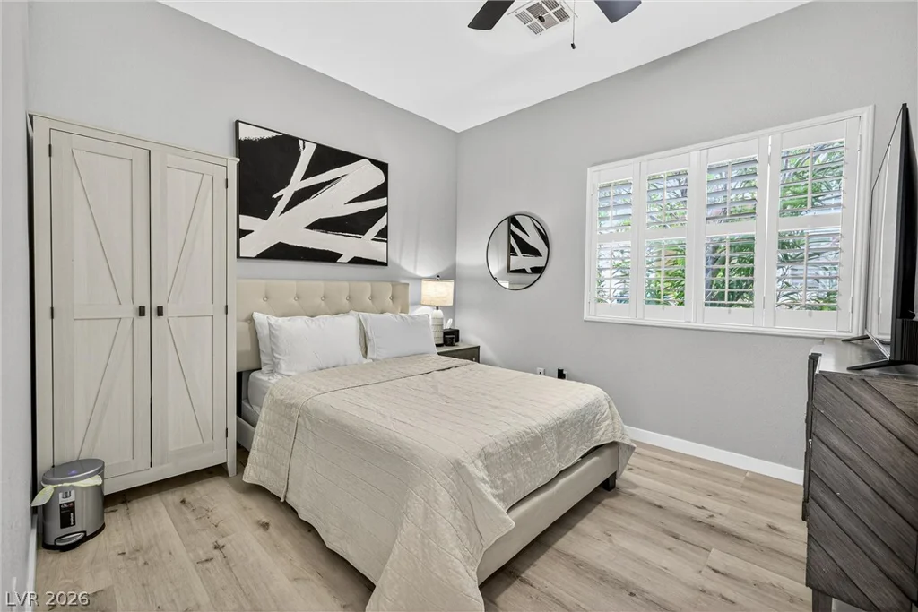 10230 Wood Work, Las Vegas, NV 89135