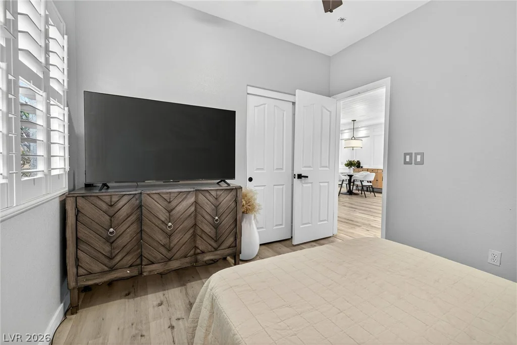 10230 Wood Work, Las Vegas, NV 89135