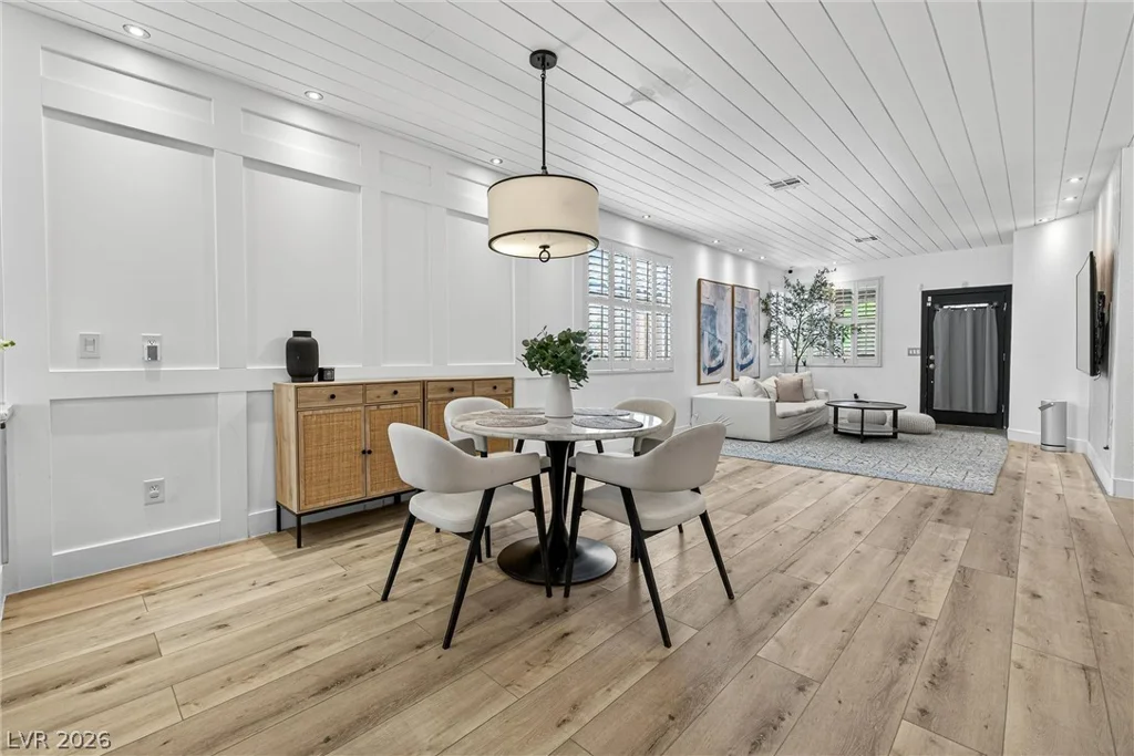 10230 Wood Work, Las Vegas, NV 89135