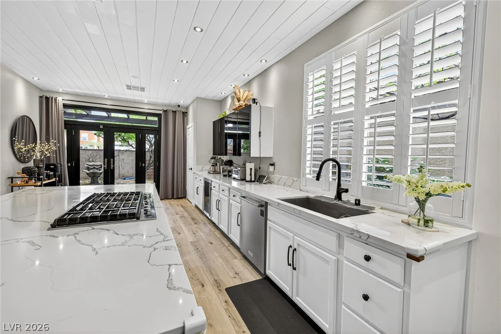 10230 Wood Work, Las Vegas, NV 89135