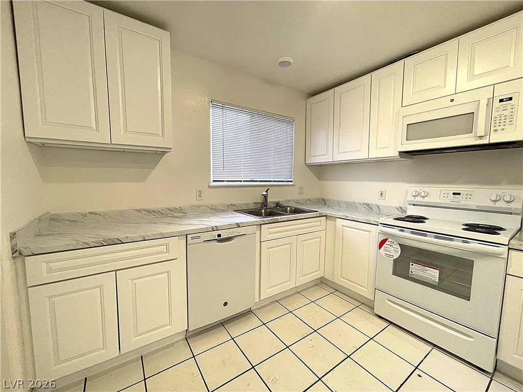 1308 Montclair, Las Vegas, NV 89146