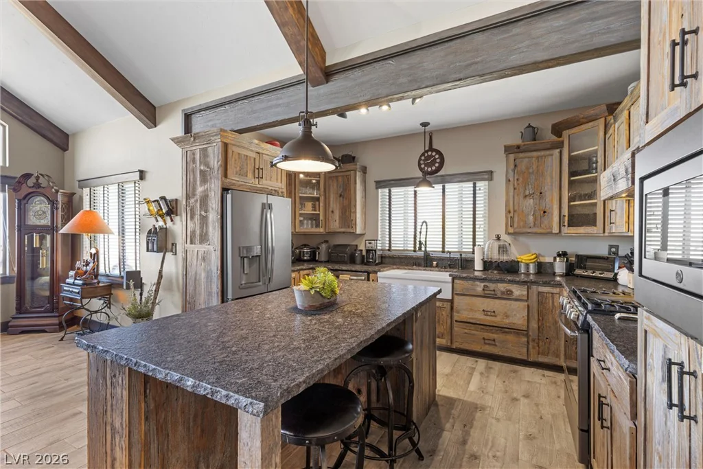 150 Wind Drift, Cold Creek, NV 89124