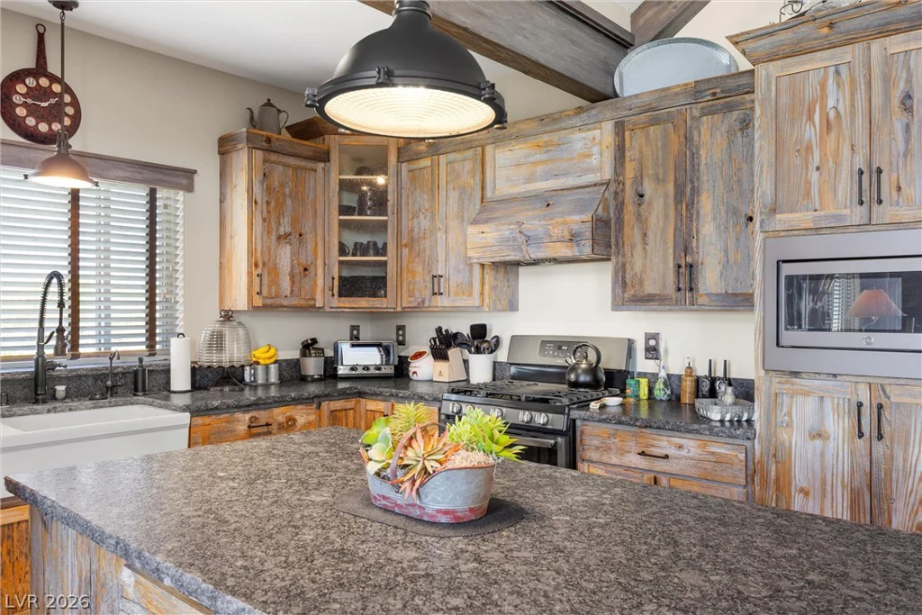 150 Wind Drift, Cold Creek, NV 89124