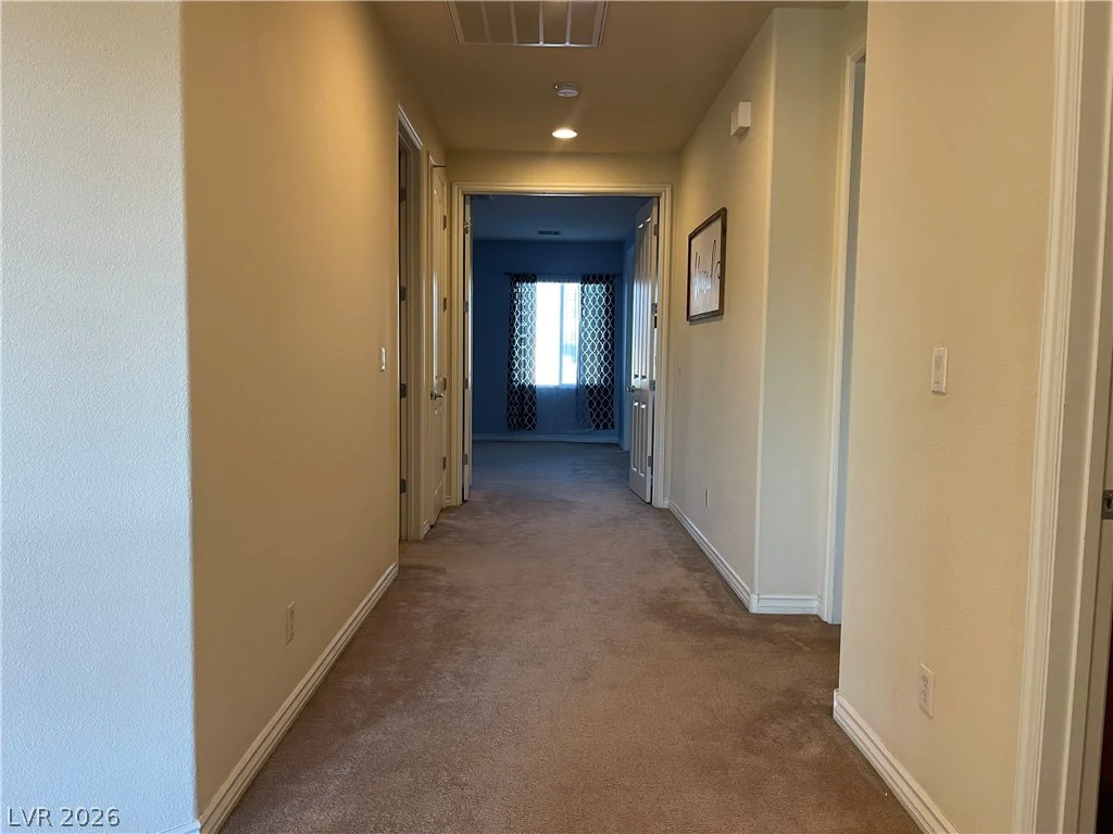 104 Delighted, North Las Vegas, NV 89031