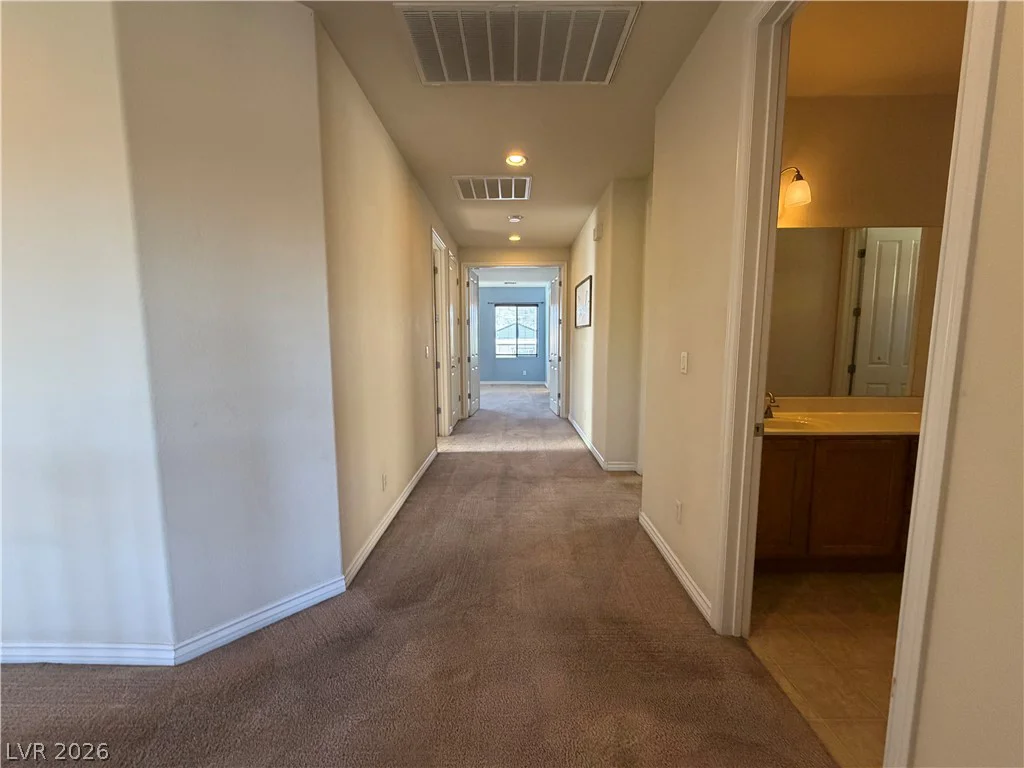 104 Delighted, North Las Vegas, NV 89031
