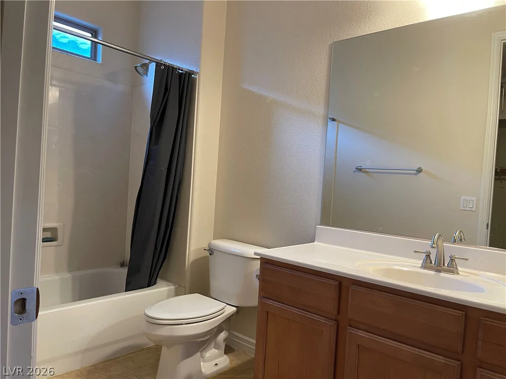 104 Delighted, North Las Vegas, NV 89031