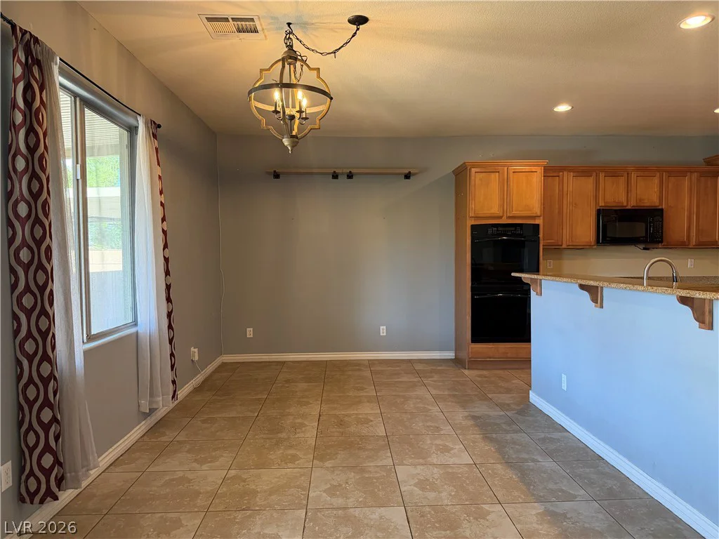 104 Delighted, North Las Vegas, NV 89031