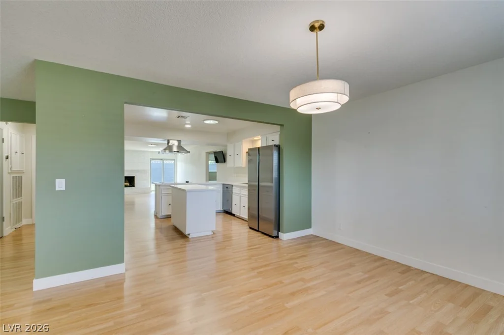 3169 Desmond, Las Vegas, NV 89121