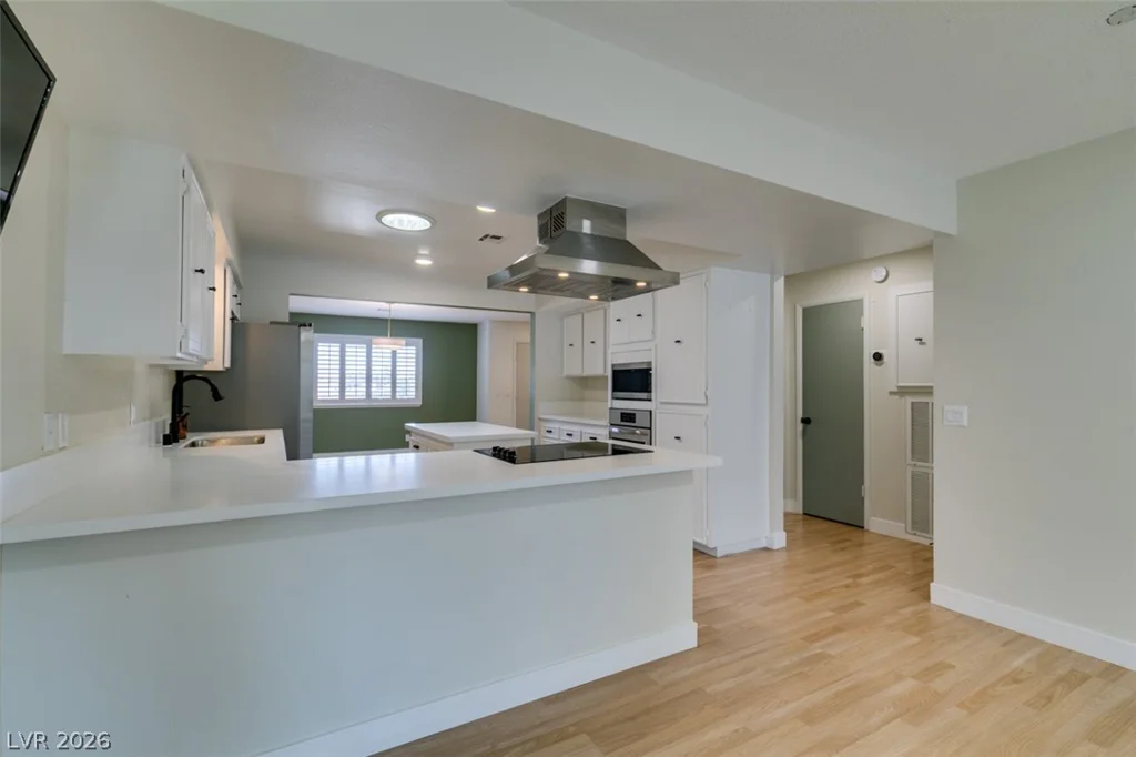 3169 Desmond, Las Vegas, NV 89121